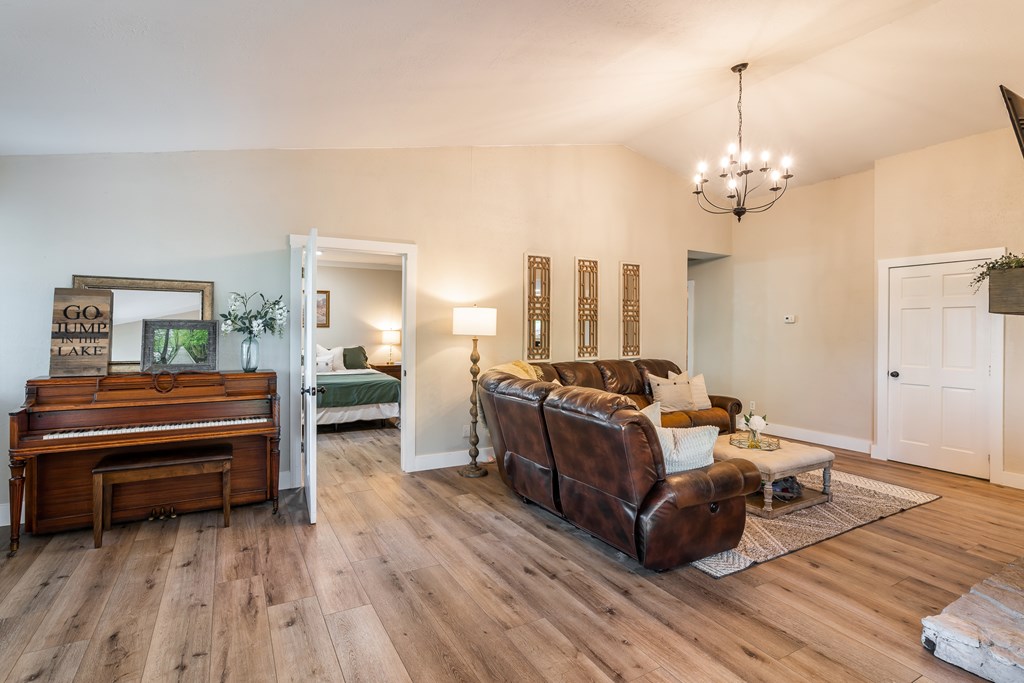 415553 Blairsville Residential