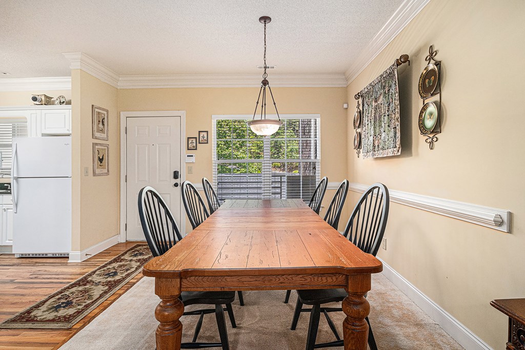 415554 Clayton Condominium