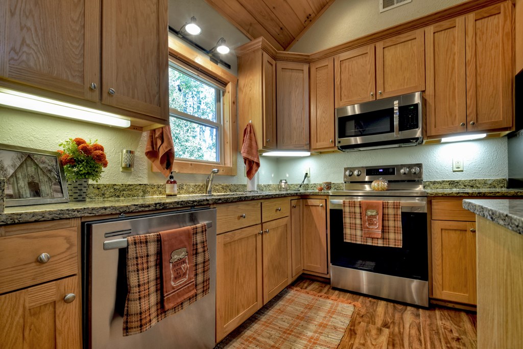 415556 Morganton Residential