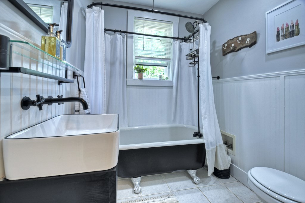 415558 Blue Ridge Residential