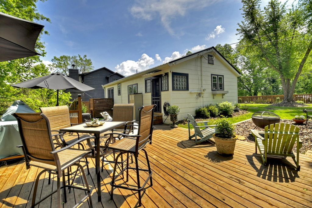 415558 Blue Ridge Residential