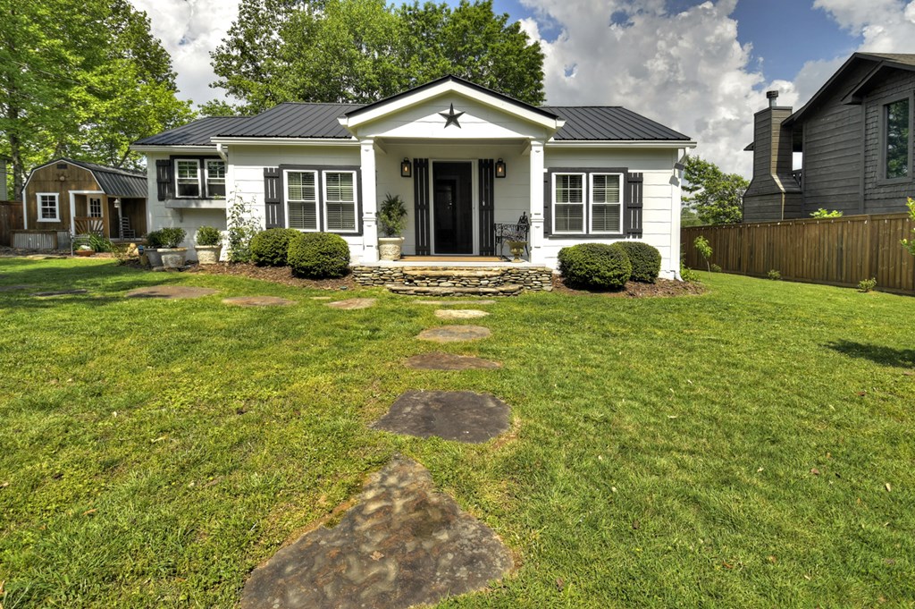 415558 Blue Ridge Residential