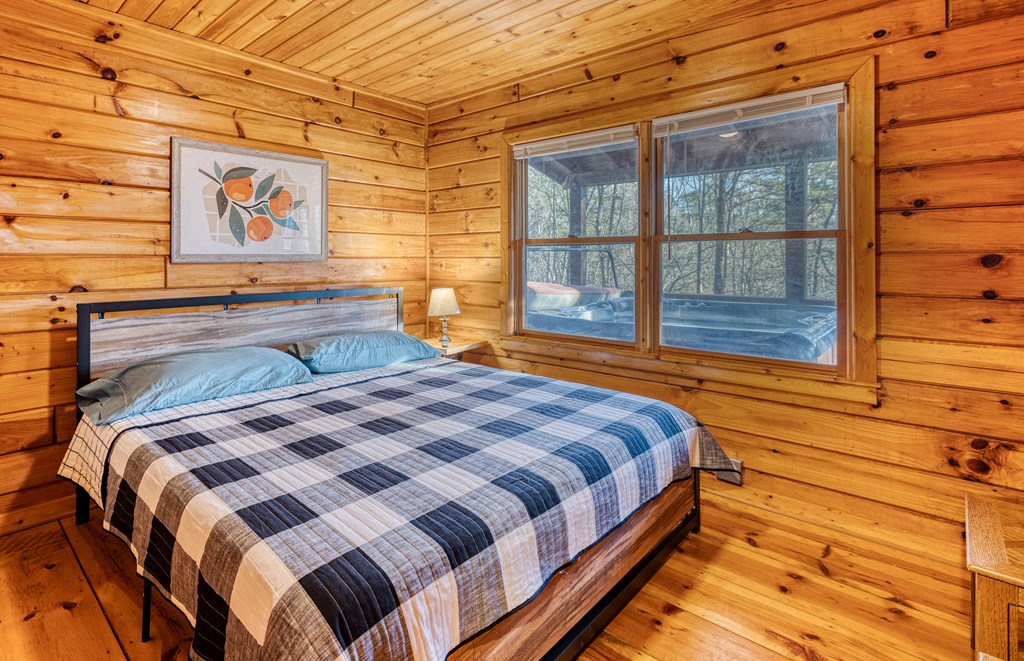 415560 Blue Ridge Residential