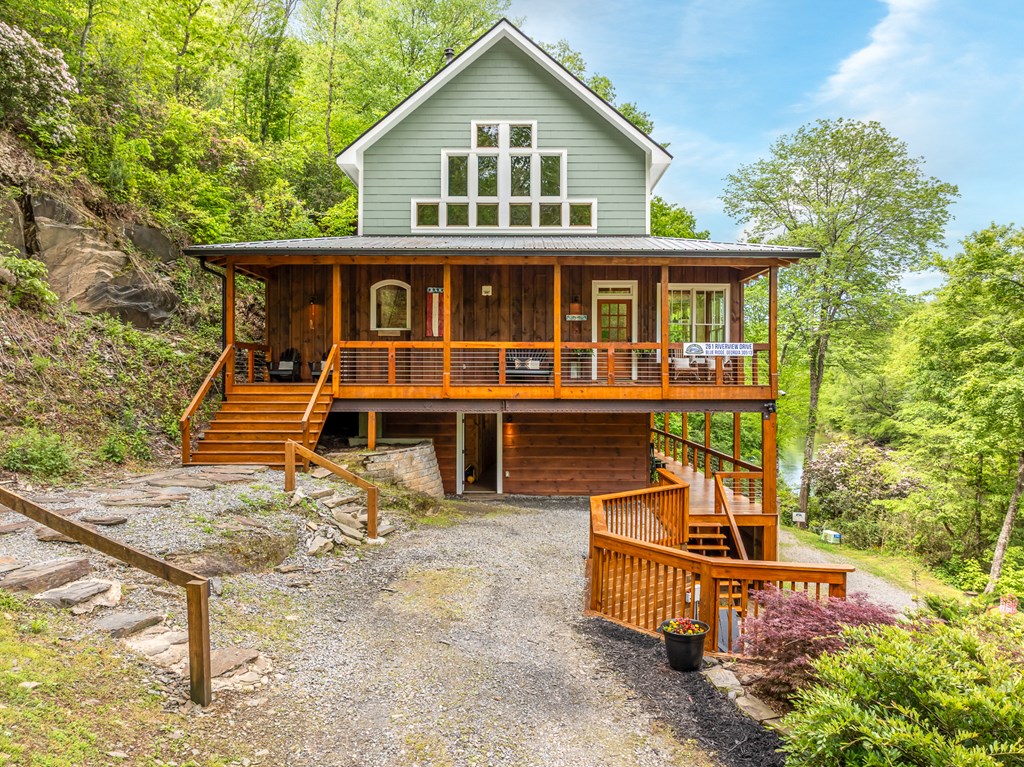 415561 Blue Ridge Residential