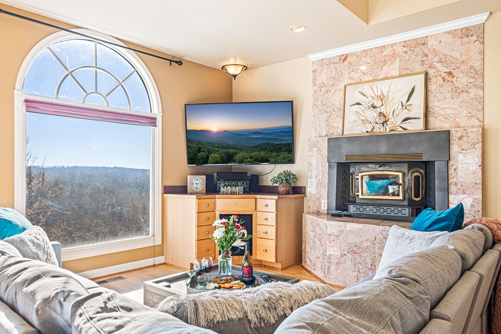 415562 Ellijay Residential
