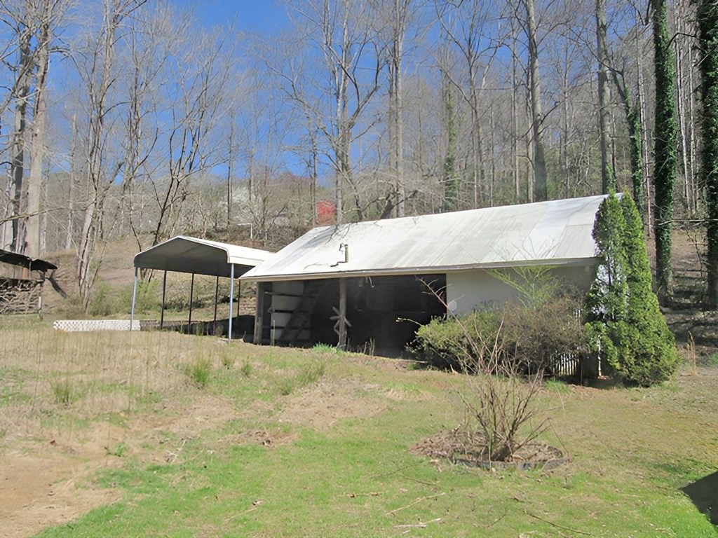 415571 Andrews Residential