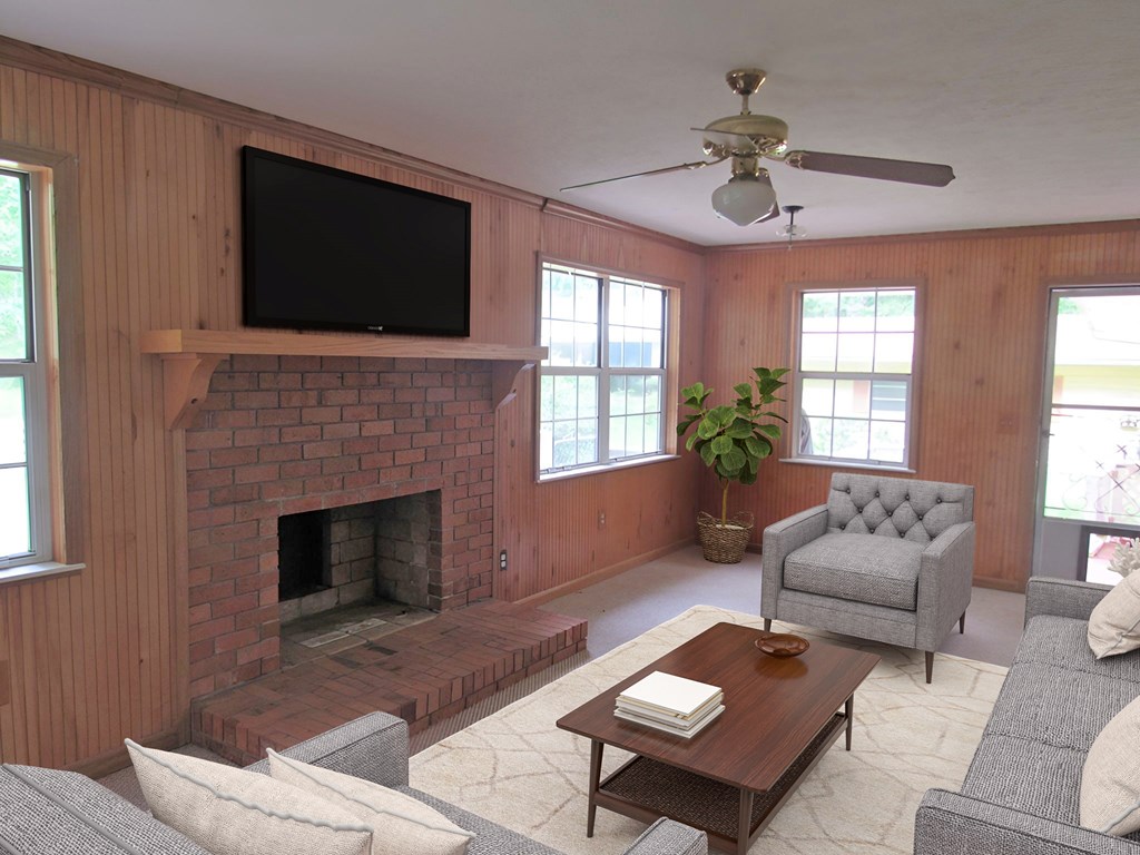 415571 Andrews Residential
