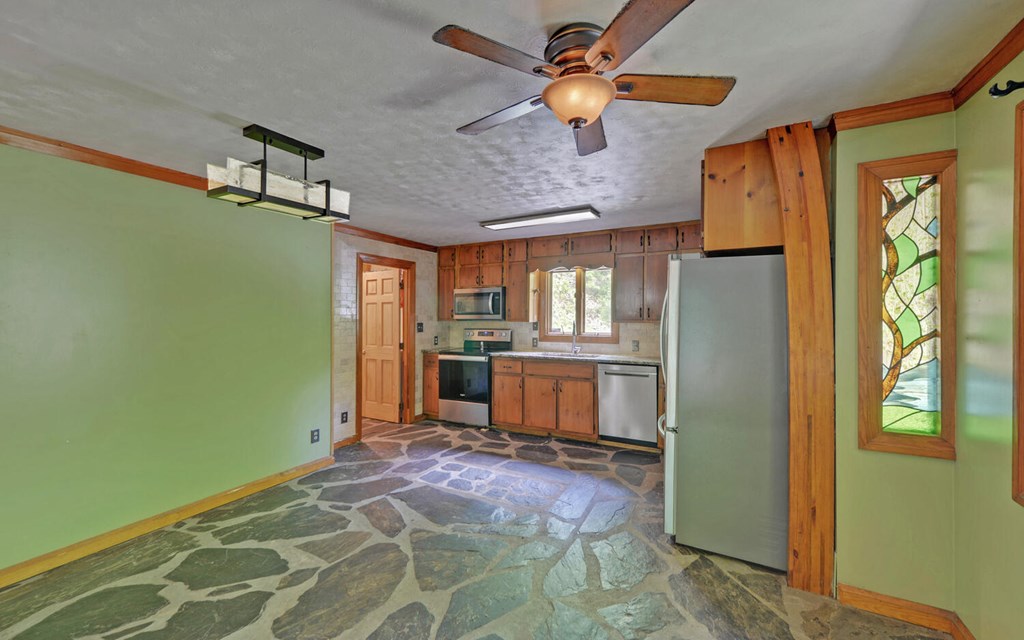 415572 Ellijay Residential
