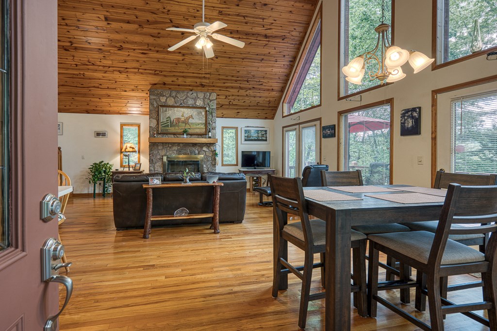 415577 Brasstown Residential