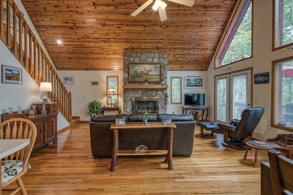 415577 Brasstown Residential