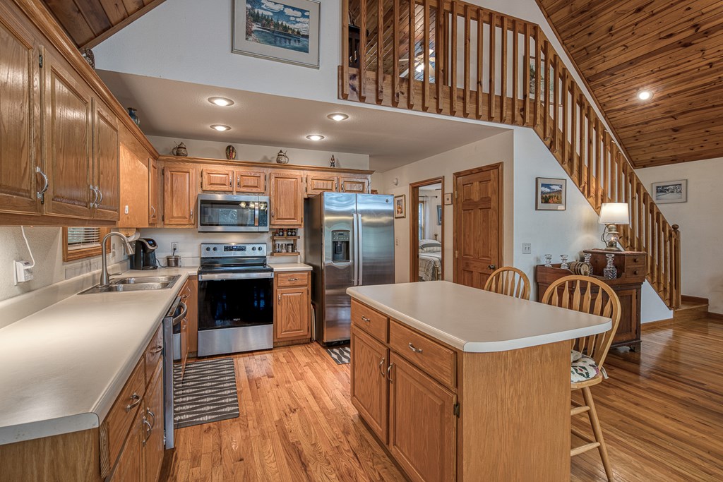 415577 Brasstown Residential