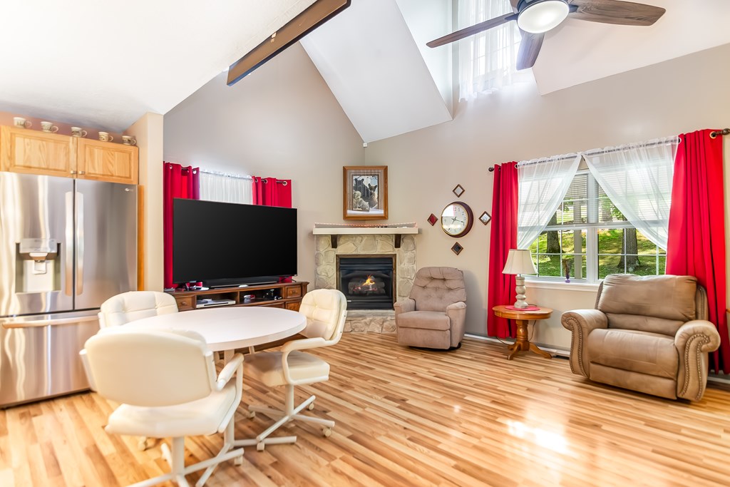 415579 Blairsville Residential