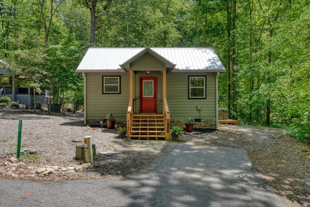 415585 Blairsville Residential
