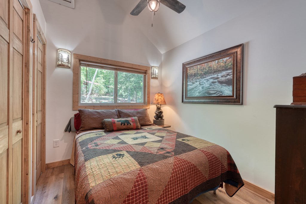 415585 Blairsville Residential