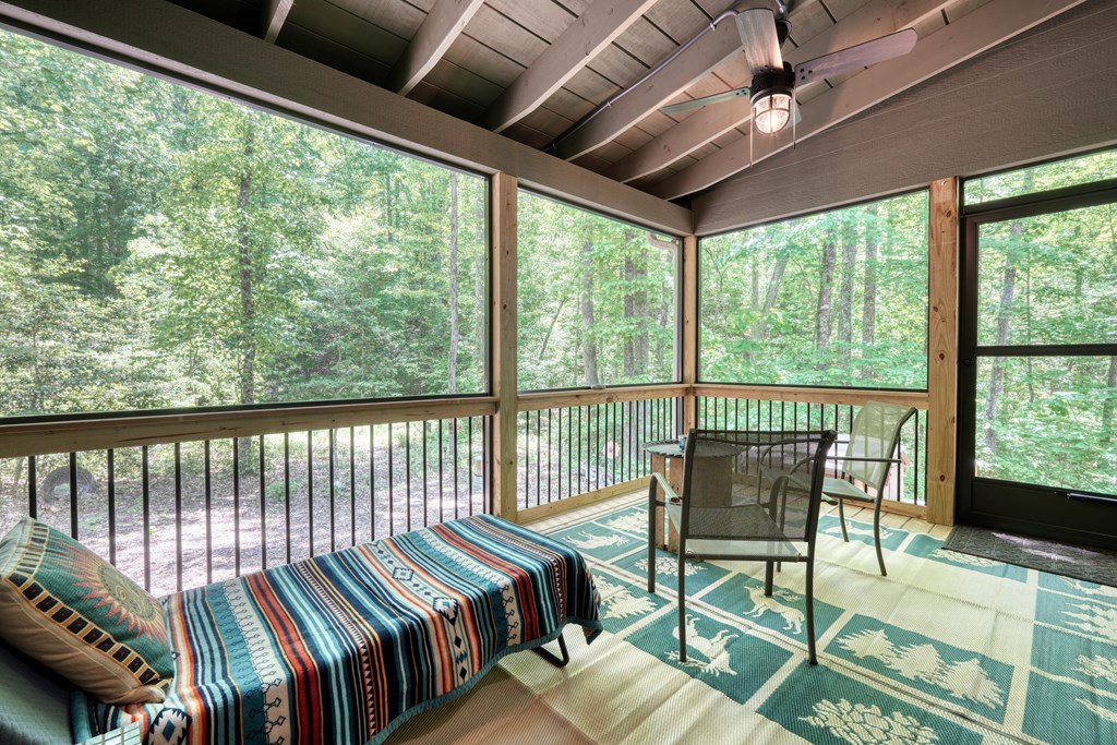 415585 Blairsville Residential