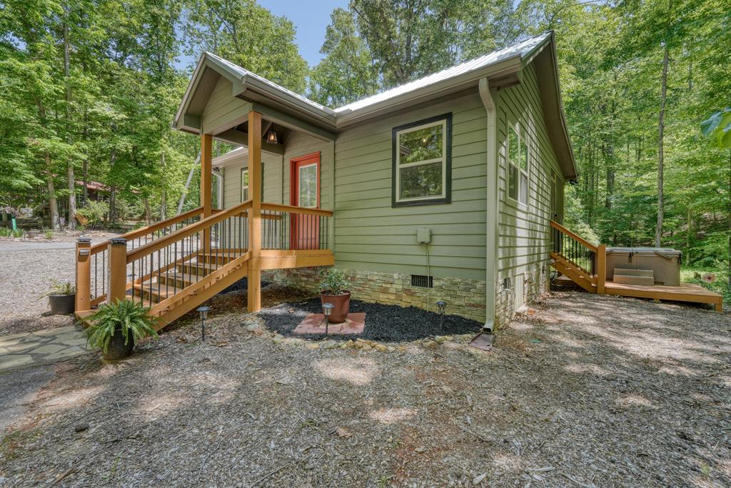 415585 Blairsville Residential