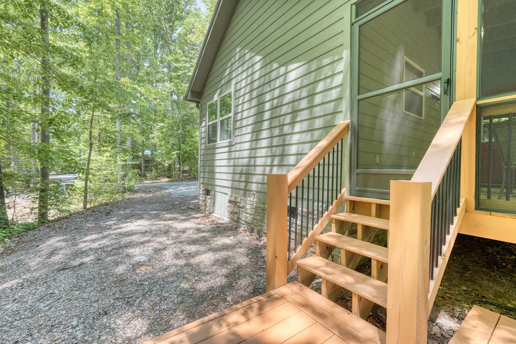 415585 Blairsville Residential