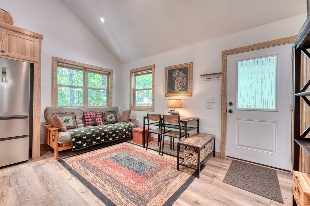 415585 Blairsville Residential
