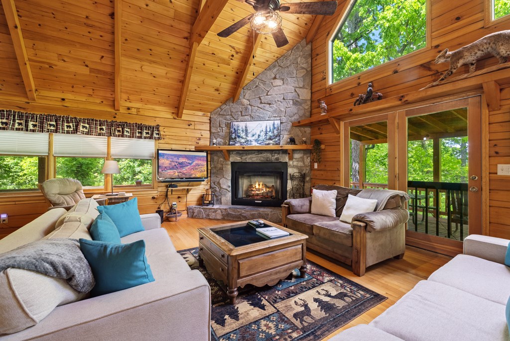 415599 Morganton Residential