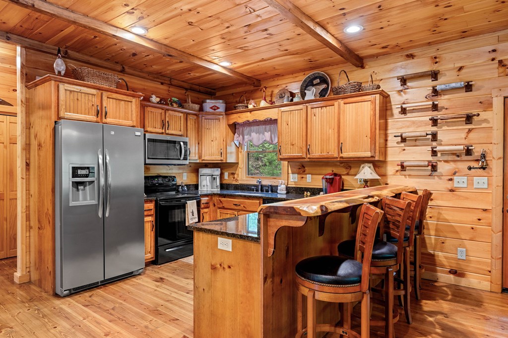 415600 Ellijay Residential