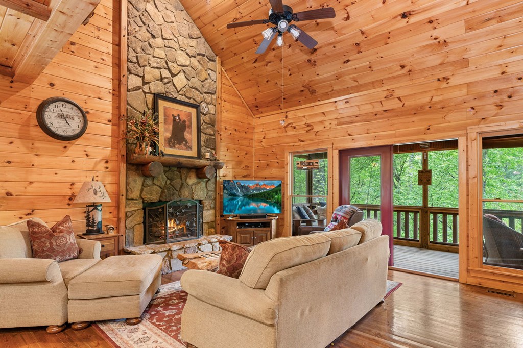 415600 Ellijay Residential