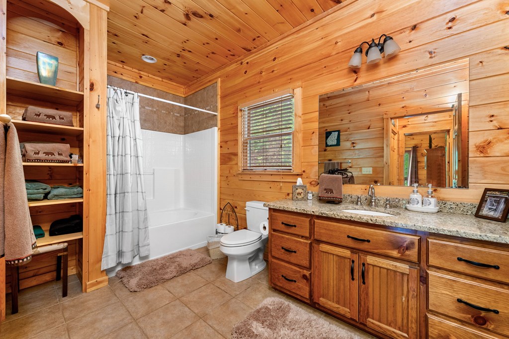 415600 Ellijay Residential