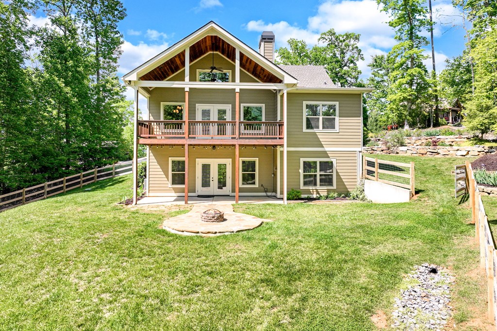 415641 Young Harris Residential