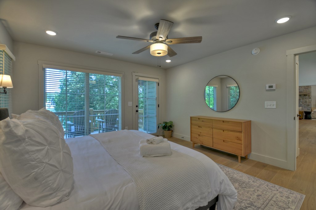 415644 Morganton Residential
