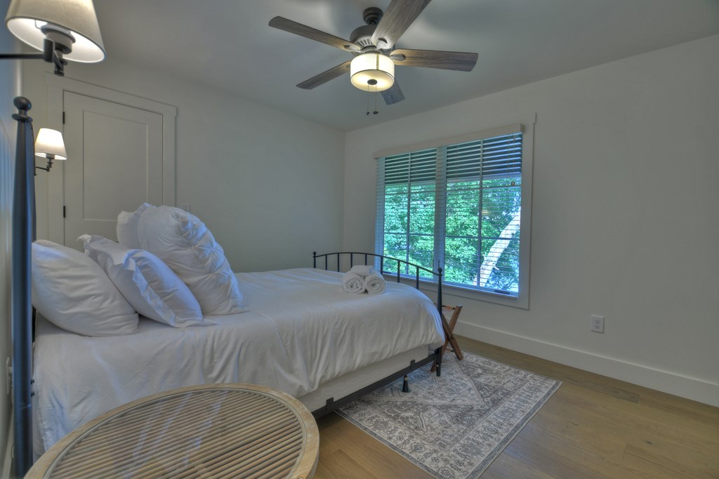 415644 Morganton Residential