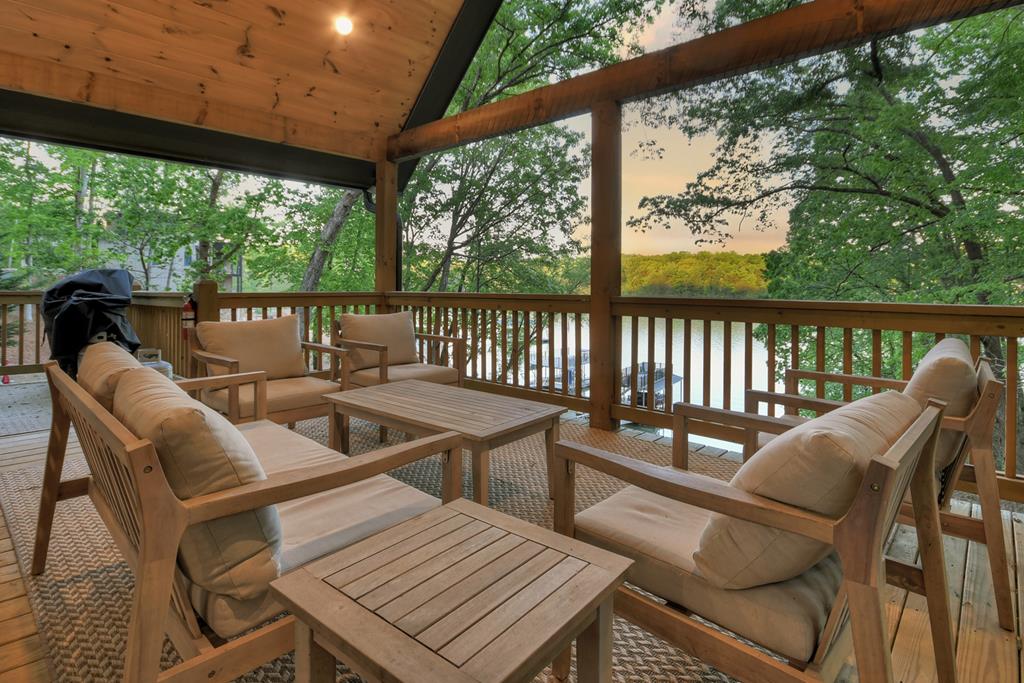 415644 Morganton Residential