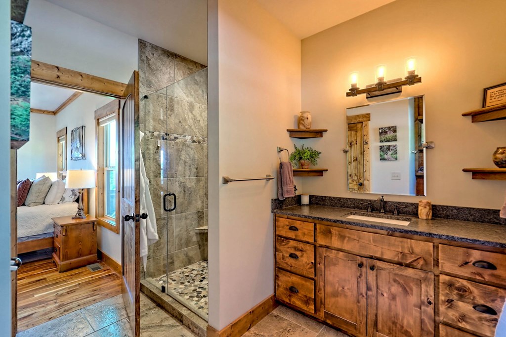 415647 Blairsville Residential