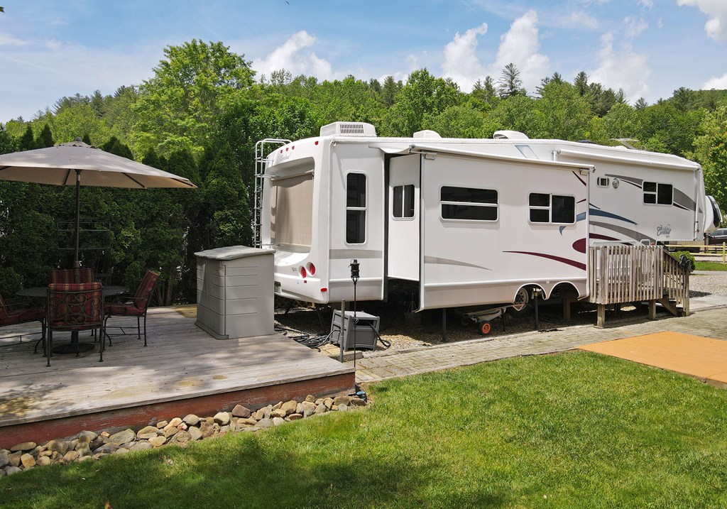415652 Blairsville Residential
