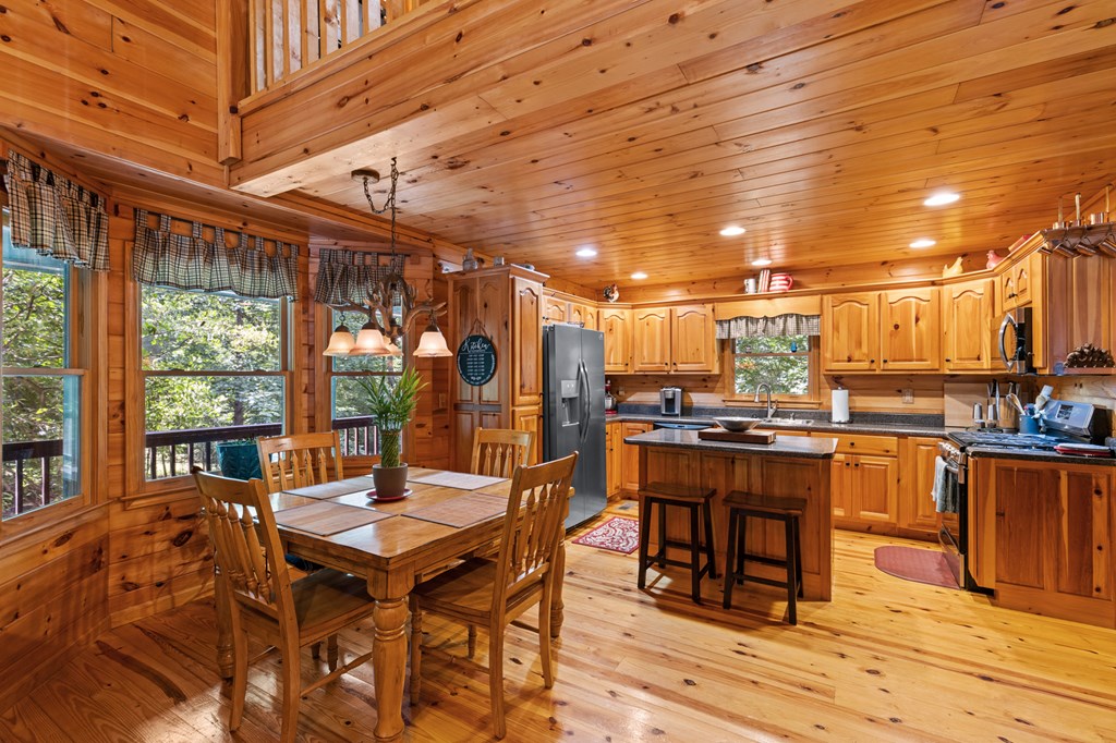 415653 Ellijay Residential