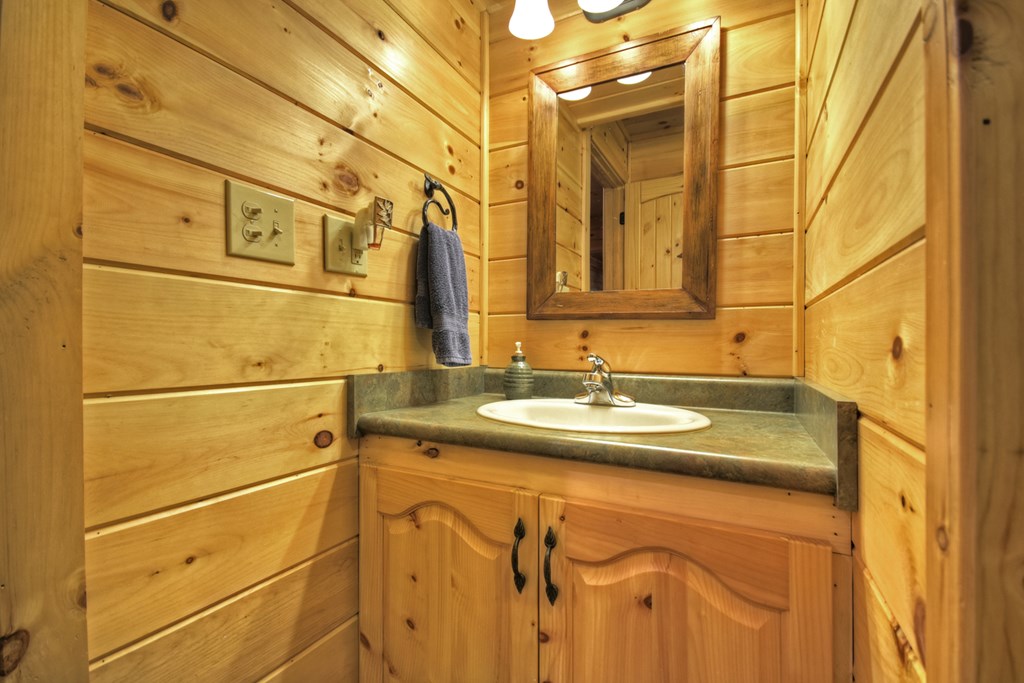 415654 Blue Ridge Residential