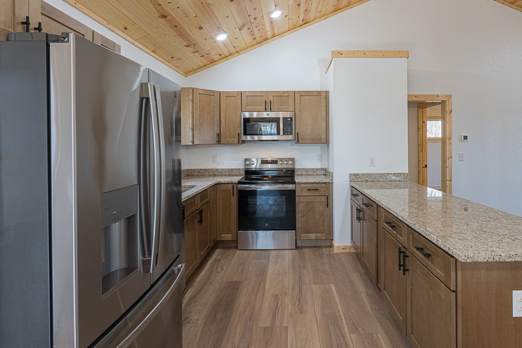 415657 Murphy Residential