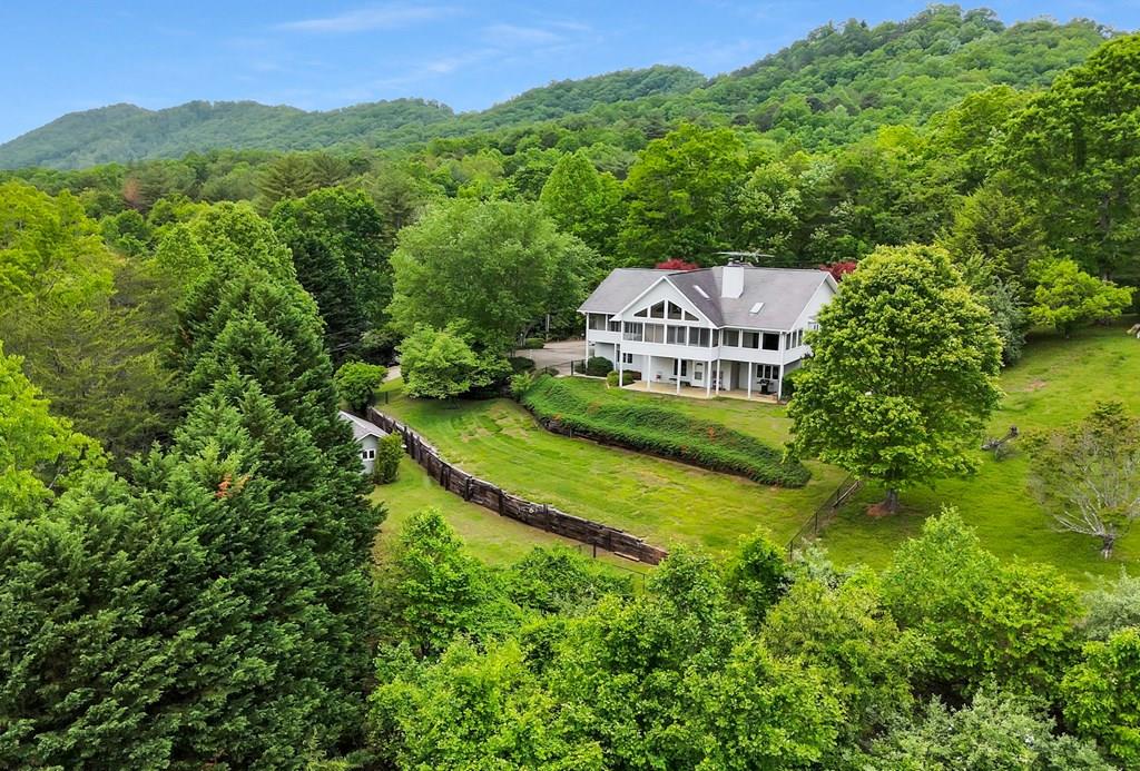 415663 Hayesville 