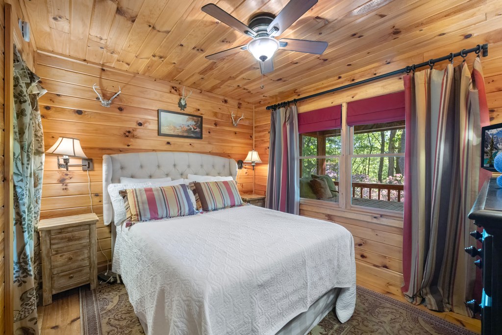 415669 Blue Ridge Residential
