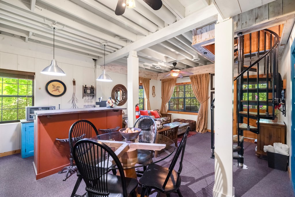 415669 Blue Ridge Residential