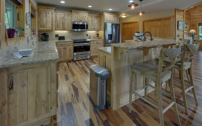 415676 Hiawassee Residential