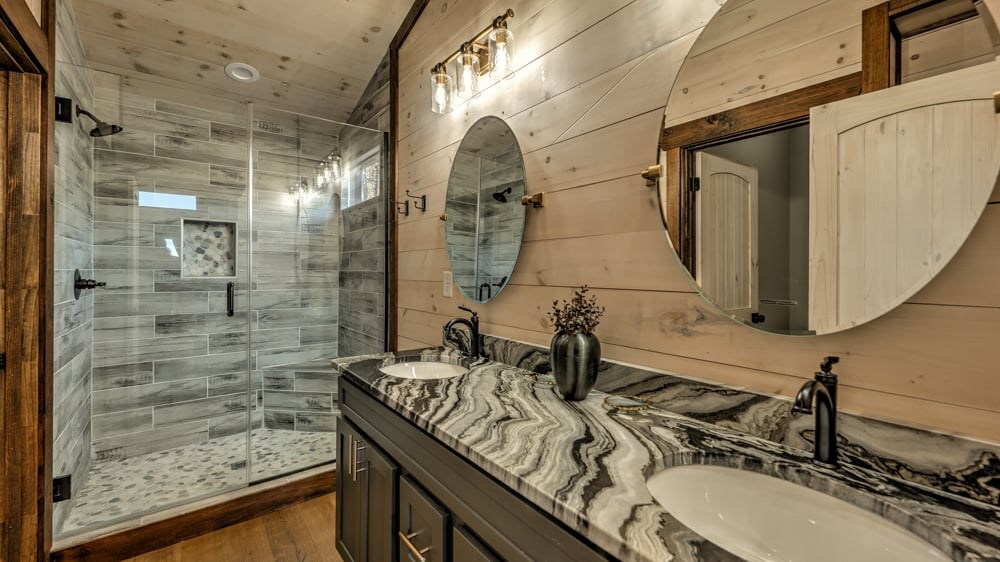 415686 Blue Ridge Residential
