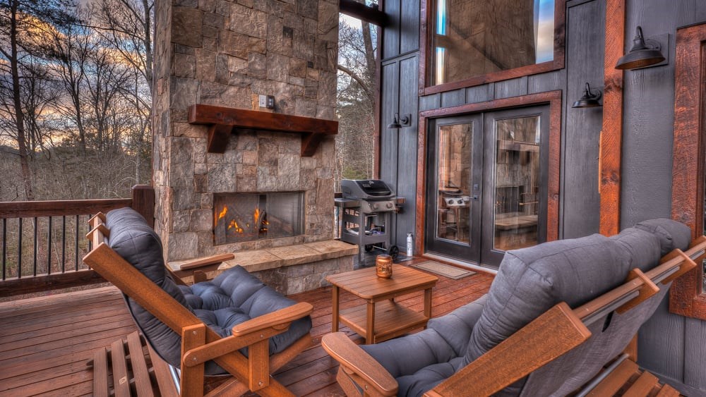 415686 Blue Ridge Residential