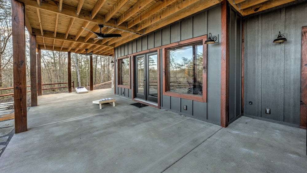 415686 Blue Ridge Residential