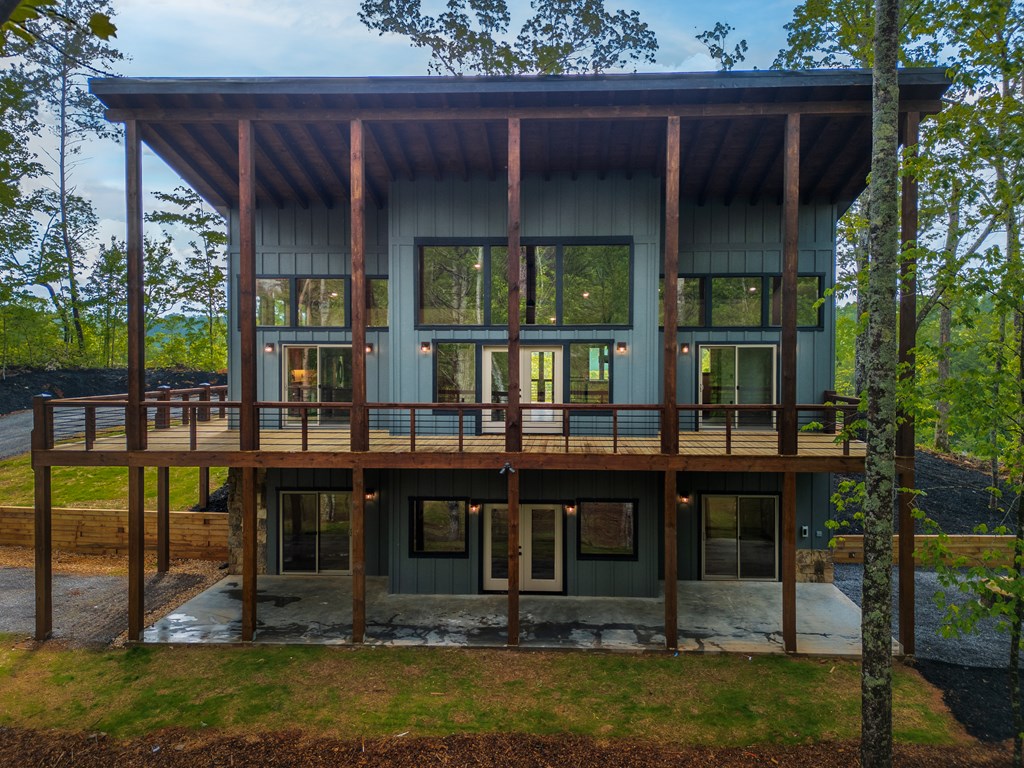 415689 Blue Ridge Residential
