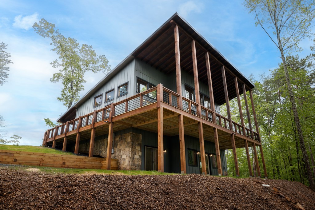 415689 Blue Ridge Residential