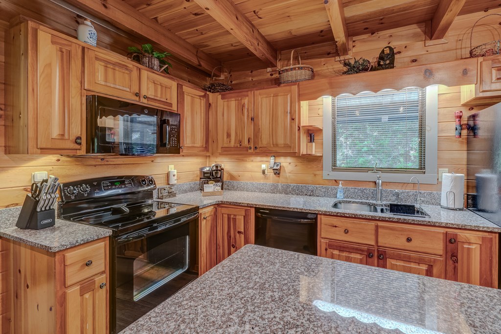 415693 Blue Ridge Residential