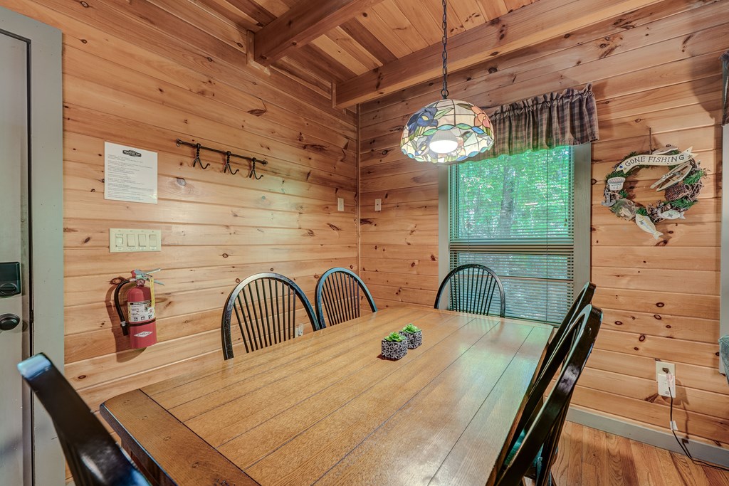 415693 Blue Ridge Residential