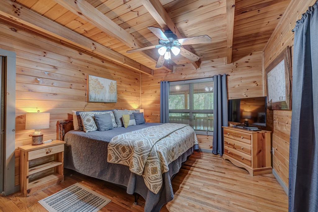 415693 Blue Ridge Residential