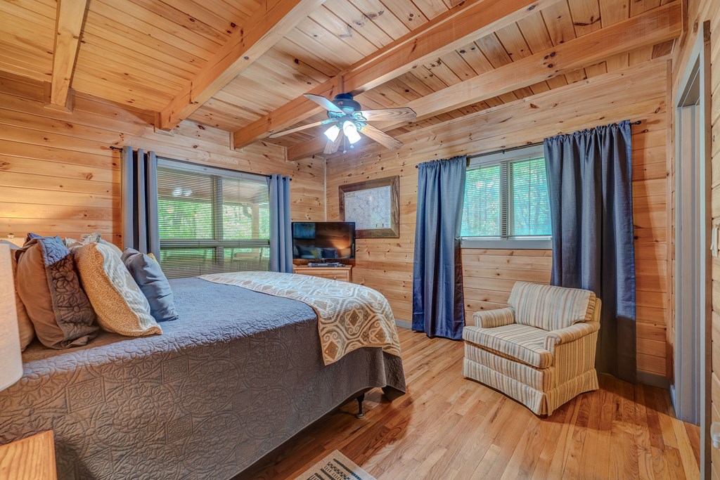 415693 Blue Ridge Residential
