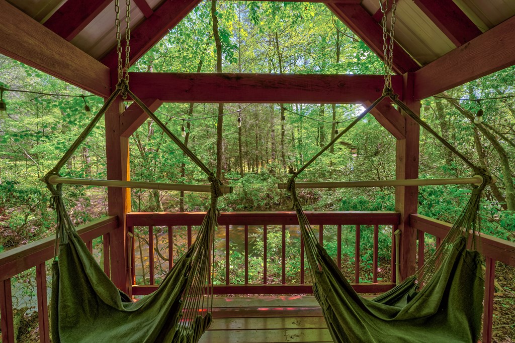 415693 Blue Ridge Residential