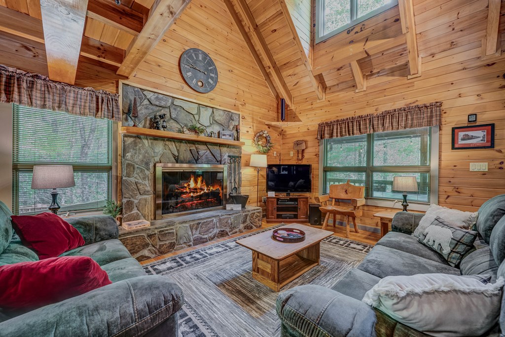 415693 Blue Ridge Residential